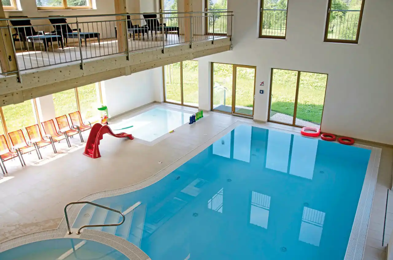 Hallenbad im Dormio Resort Obertraun Hallenbad im Dormio Resort Obertraun