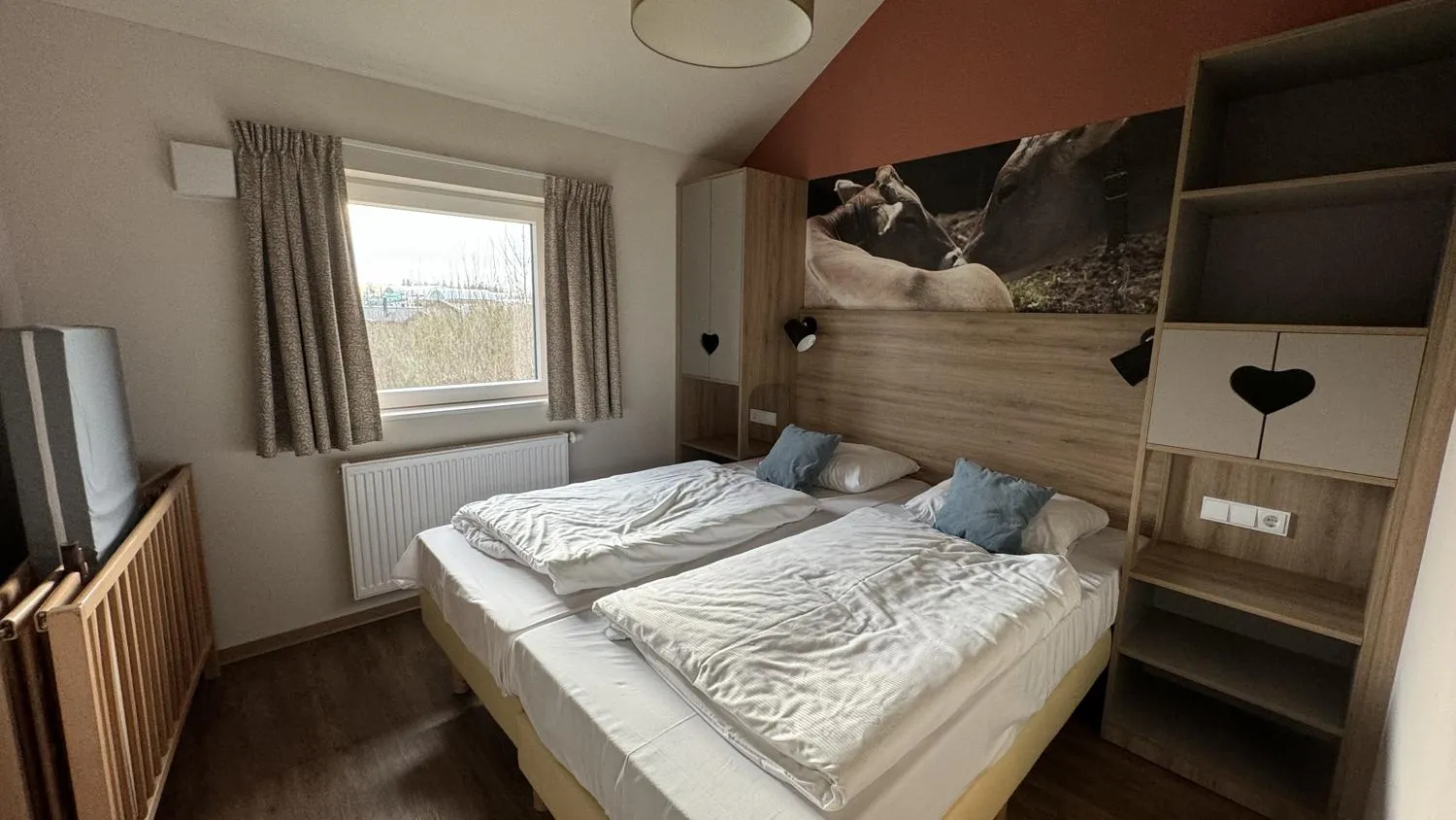 Schlafzimmer im Premium-Ferienhaus im Center Parcs Park Allgäu Schlafzimmer im Premium-Ferienhaus im Center Parcs Park Allgäu