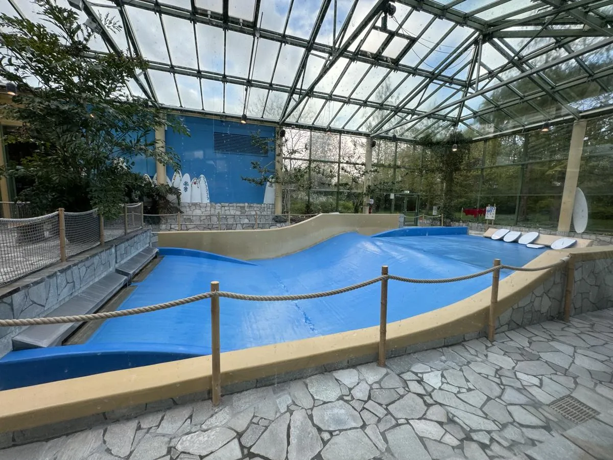 Aqua Mundo Flowrider Inaktiv im Center Parcs De Eemhof
