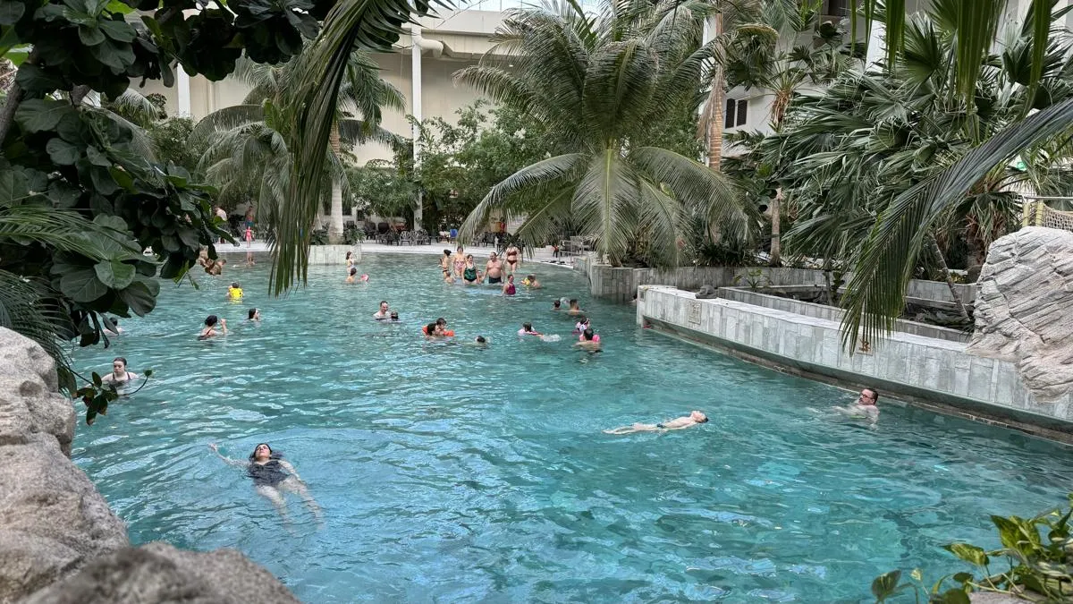 Aqua Mundo Wellenbad im Center Parcs Park Allgäu