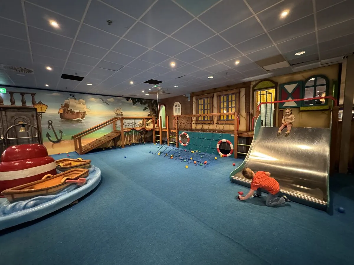 Center Parcs Parc Sandur in Emmen, Drenthe – Bild 4