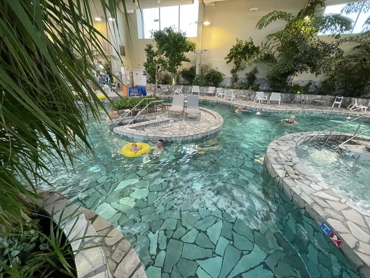 Innenbereich im Aqua Garden des Center Parcs Terhills Resort Innenbereich im Aqua Garden des Center Parcs Terhills Resort