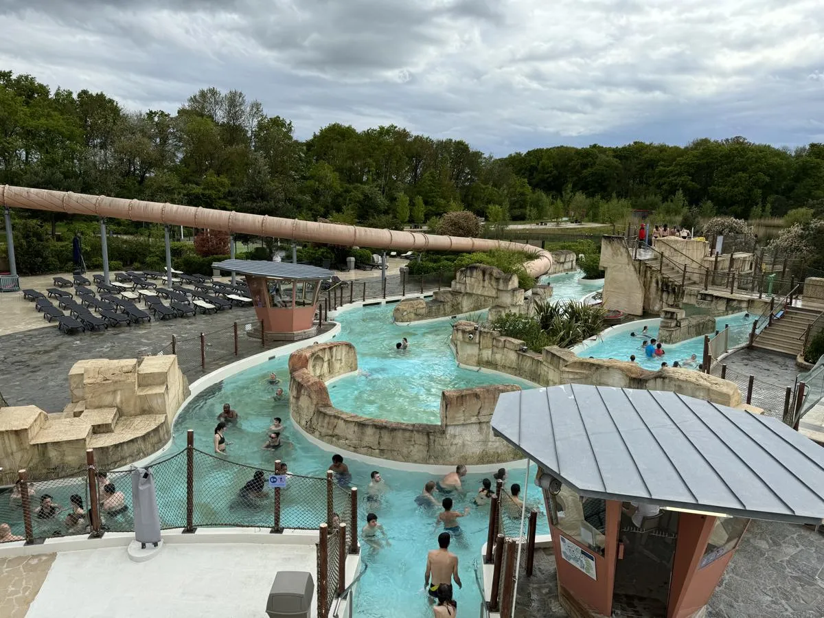 Aqua Mundo Außenbereich im Center Parcs Villages Nature Paris