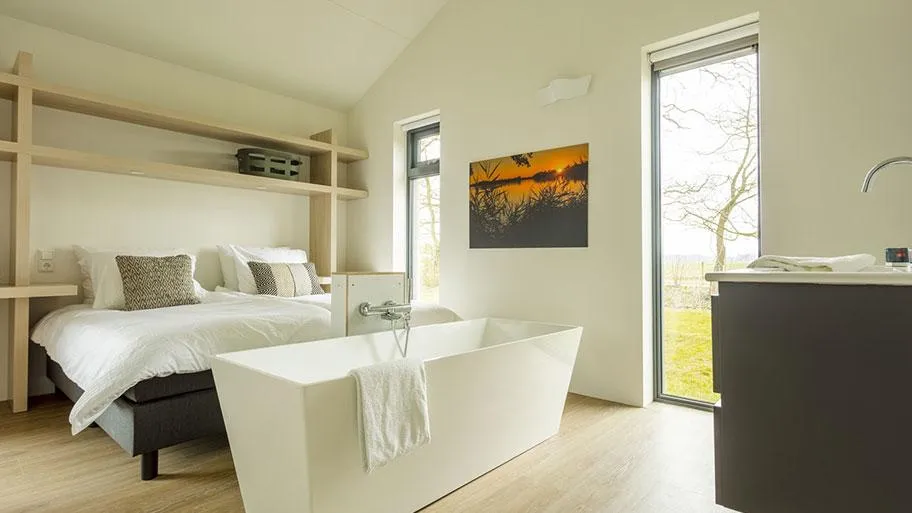 Dutchen Suitelodges Gooilanden in Loosdrecht, Nordholland – Bild 4