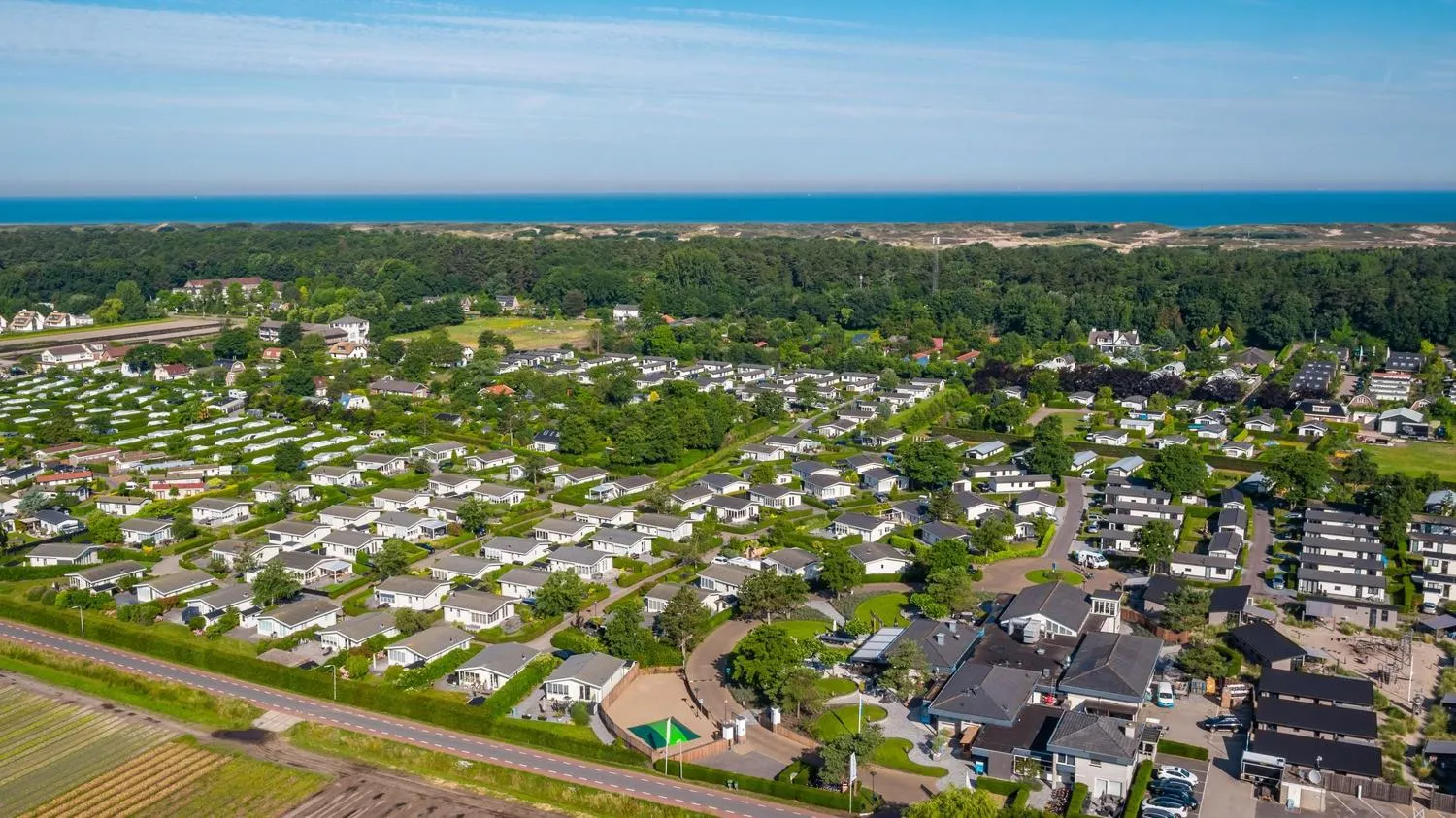EuroParcs Parc du Soleil in Noordwijk aan Zee, Südholland – Bild 2