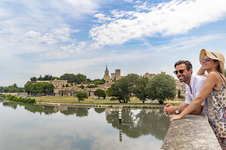 L'Île des Papes in Villeneuve Les Avignon, Okzitanien – Bild 1