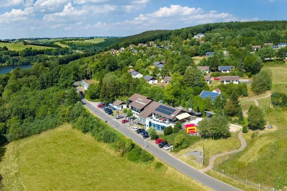 Landal Eifelpark Kronenburger See in Kronenburg, Nordrhein-Westfalen – Bild 14