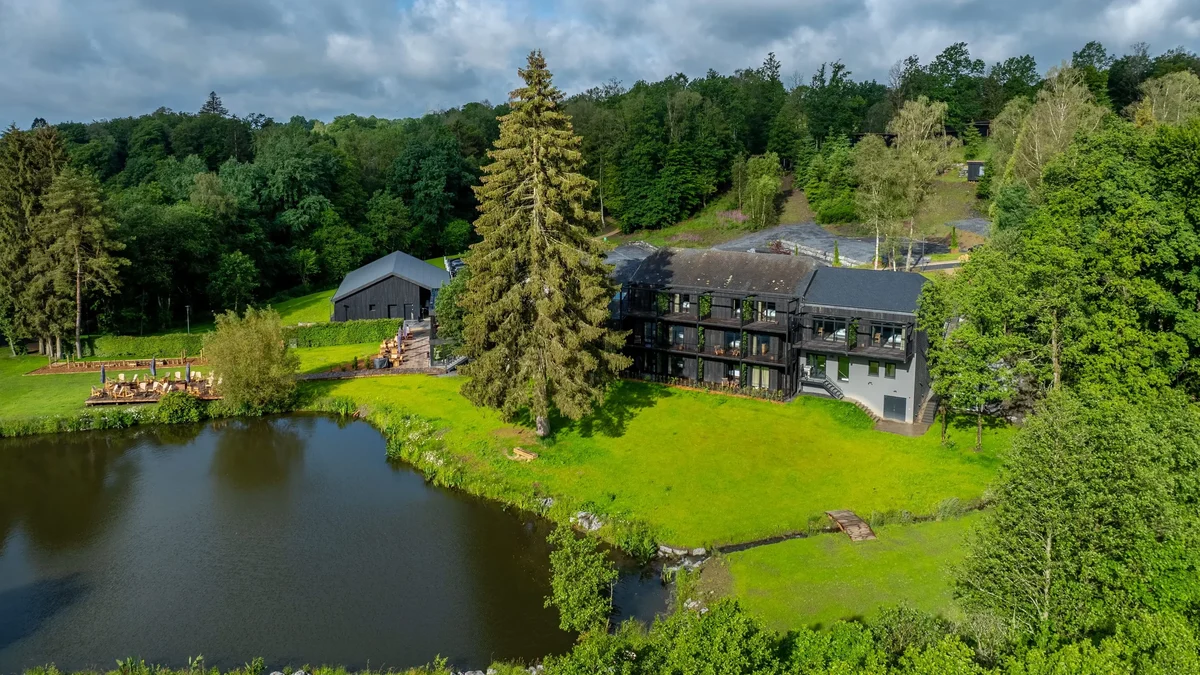 Landal Hillview Resort Grandvoir in Neufchâteau, Région Wallonne – Bild 6
