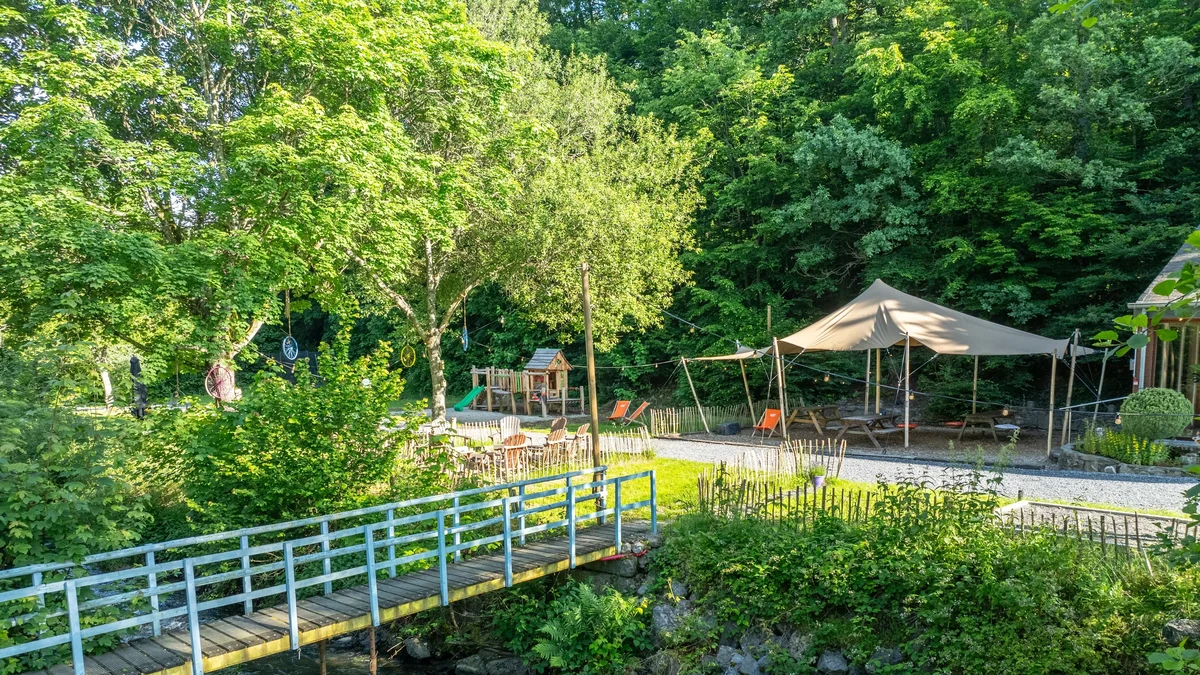 Landal Nature Parc Saint Hubert in Saint-Hubert, Luxemburg (BE) – Bild 3