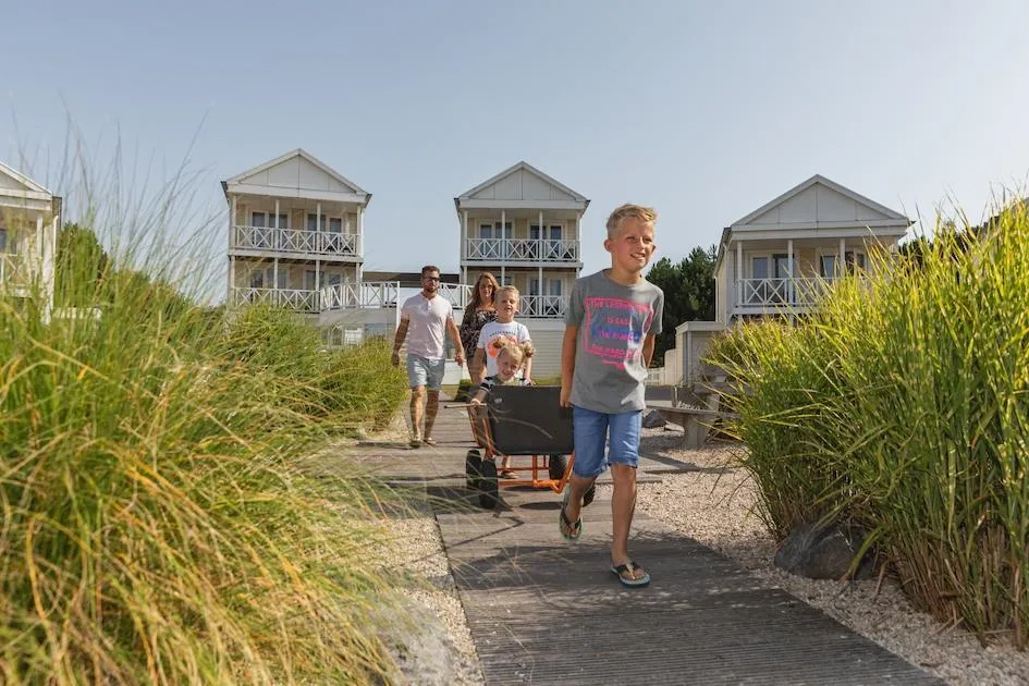 Landal Noordzee Residence De Banjaard in Kamperland, Zeeland – Bild 4