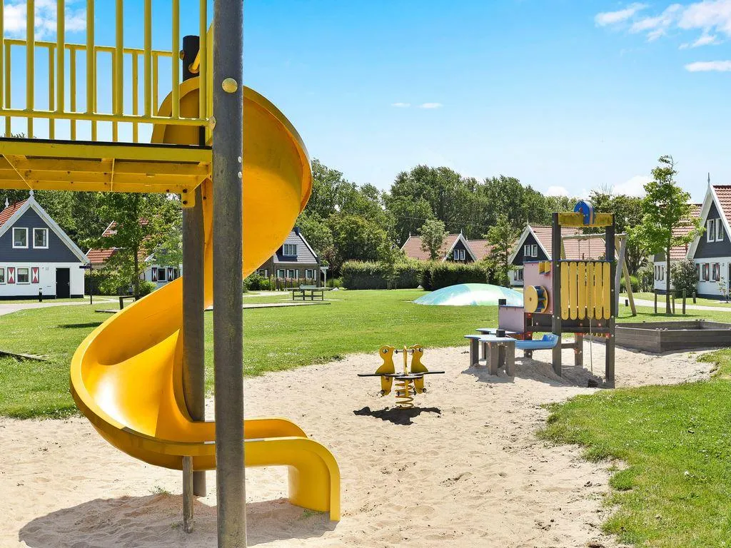 Landal Resort Haamstede in Burgh-Haamstede, Zeeland – Bild 2