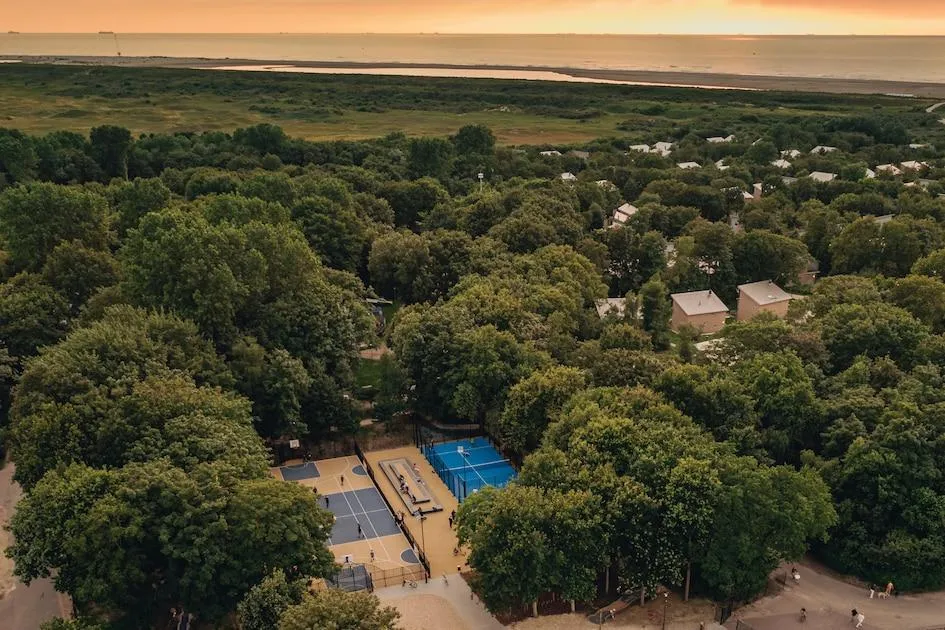 Landal Vakantiepark Kijkduin in Den Haag, Südholland – Bild 8