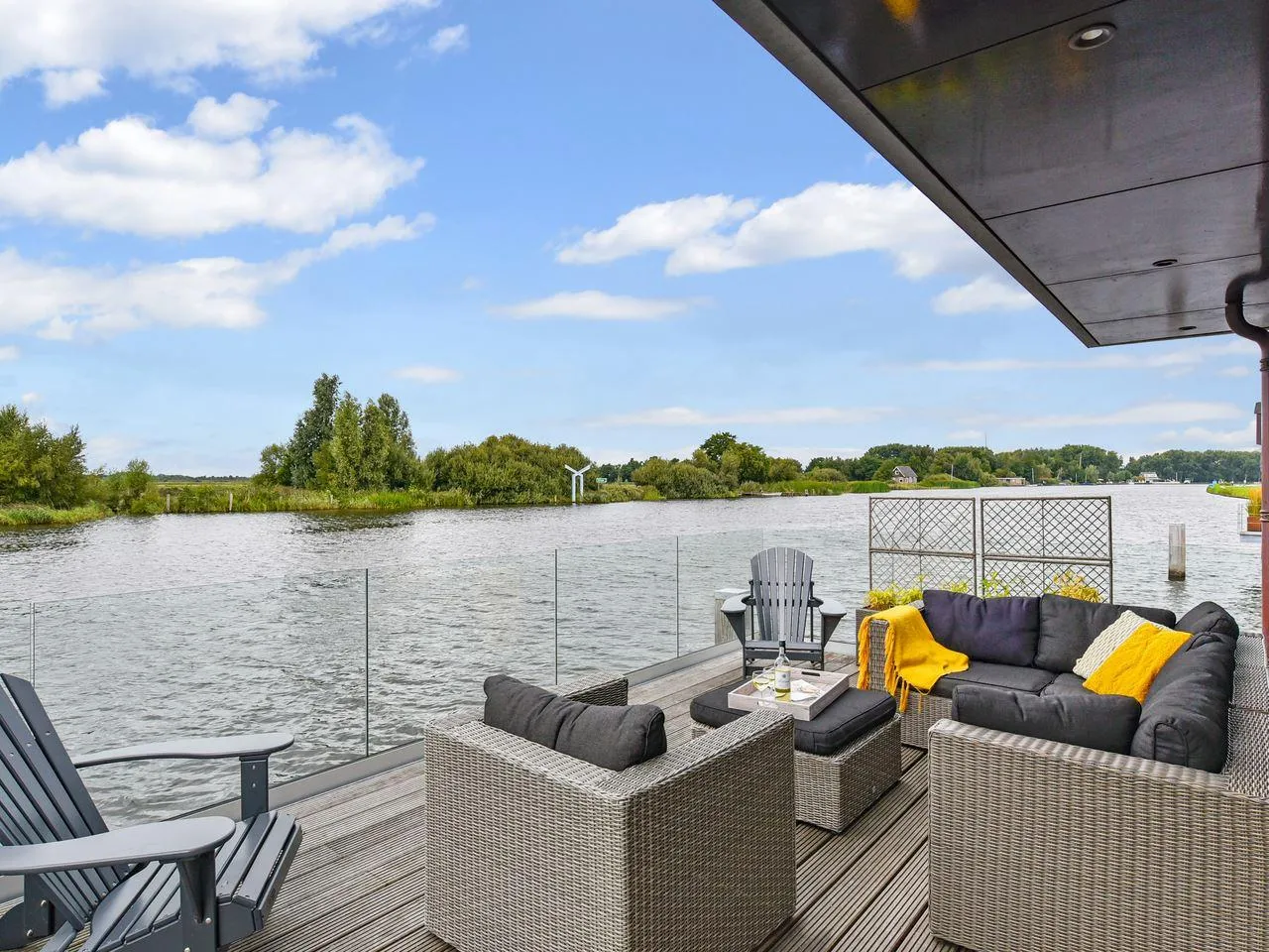 Landal Waterpark De Alde Feanen in De Veenhoop, Friesland – Bild 3