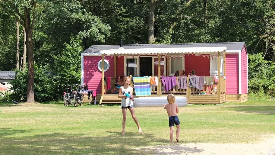 Molecaten Park Bosbad Hoeven in Hoeven, Nordholland – Bild 4