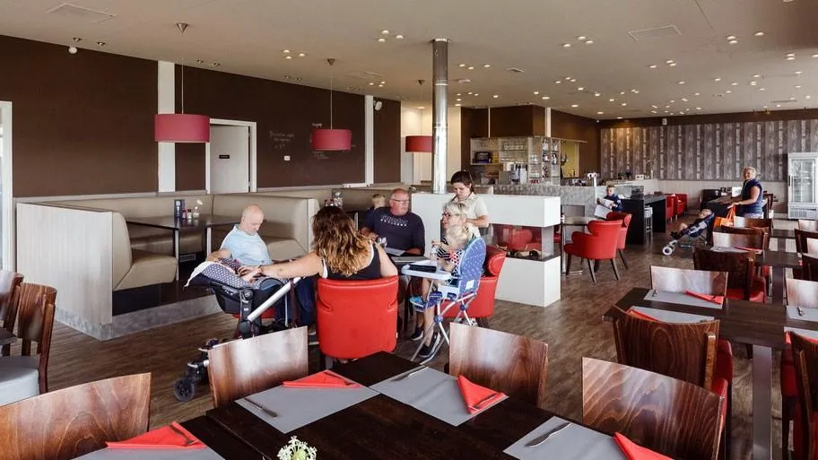 RCN de Potten in Offingawier, Friesland – Bild 9