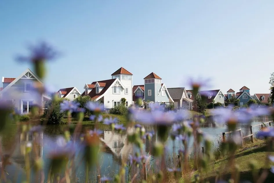 Roompot Duynparc De Heeren van 's-Gravensande in Den Haag, Südholland – Bild 10
