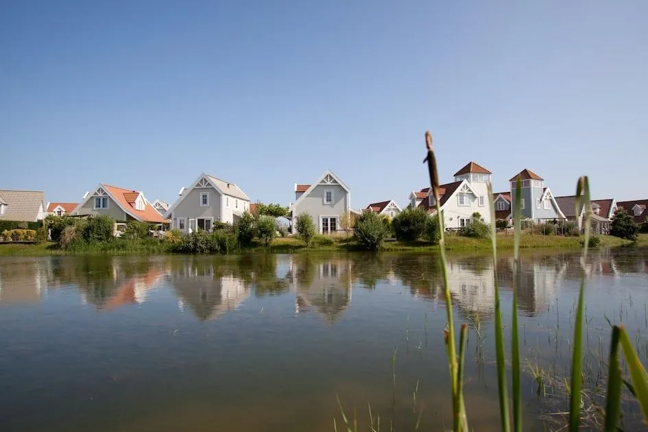 Roompot Duynparc De Heeren van 's-Gravensande in Den Haag, Südholland – Bild 9