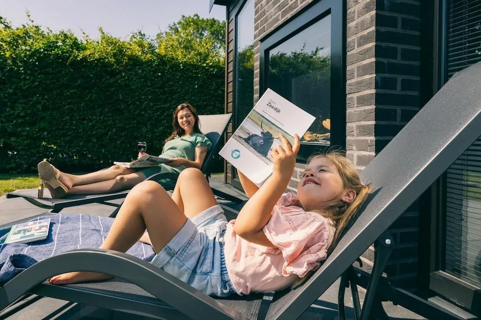 Roompot Park Zeedijk in Herkingen, Südholland – Bild 3