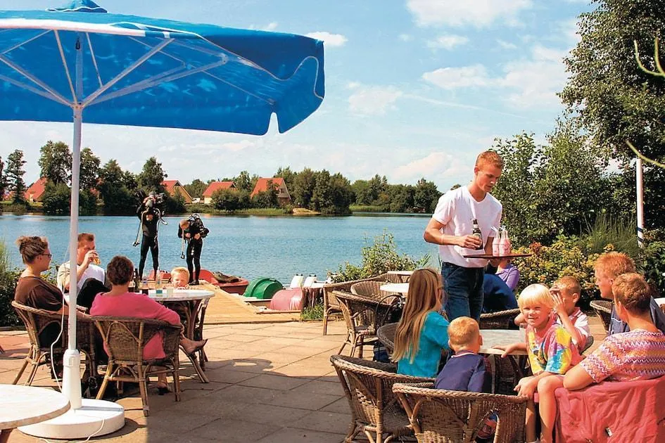 Roompot Villapark Akenveen in Tynaarloo, Drenthe – Bild 2